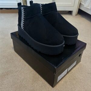 Black Ultra Mini Embroidered Platform Cosy Boots